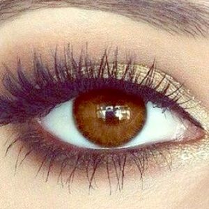 Meet your Posher, Silvina